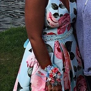 Blue prom dress